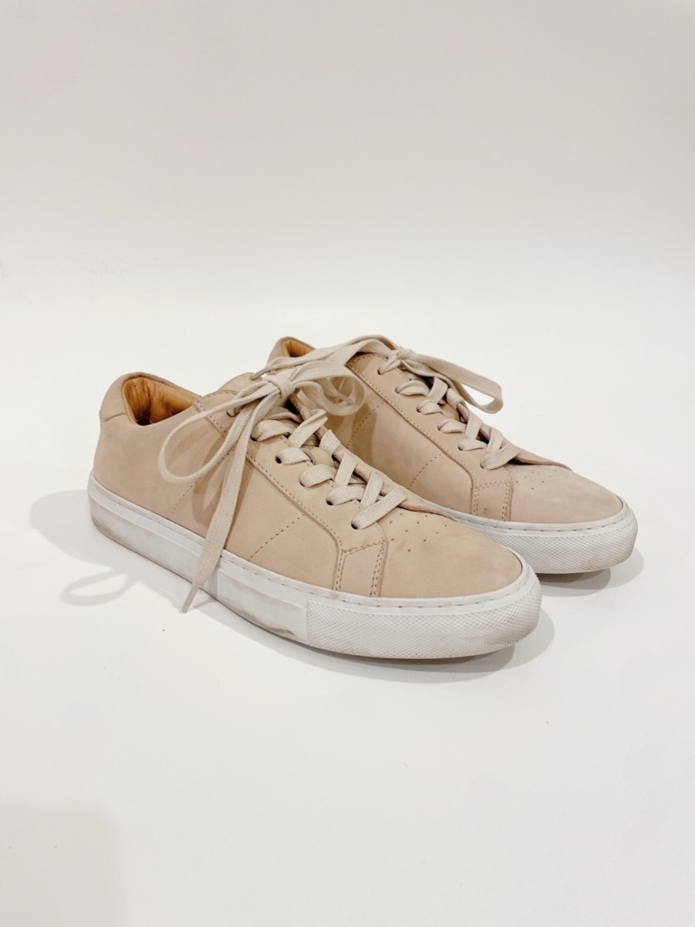 GREATS Royale Nubuck Low-Top Sneakers Womens 8 EUC - Beige real leather Italian